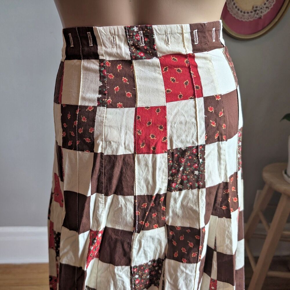Vintage 1970s SiSi Midi Skirt Quilted Patchwork Floral Prairie Cottagecore Large - Picture 10 of 11